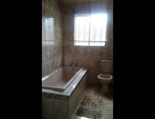 3 BEDROOM HOUSE FOR SALE IN BIRCH ACRES